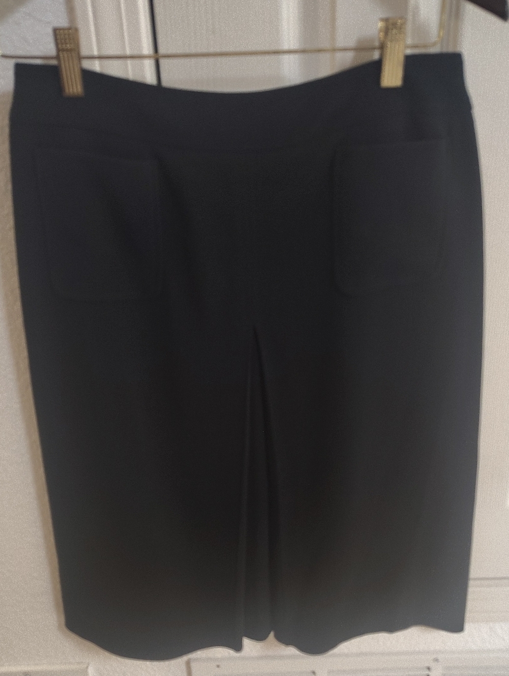 Jones New York Black Skirt with Front Patch Pockets